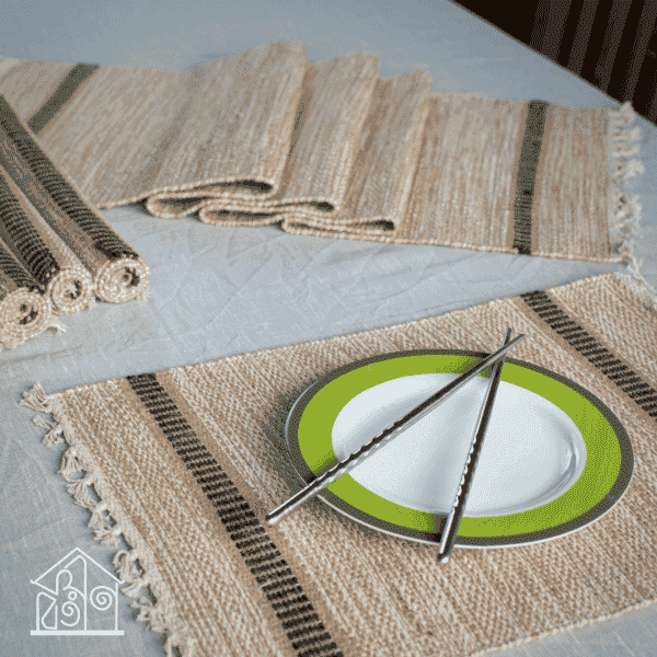 Table runner & mat set